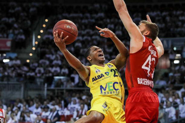 覃海洋采用 覃海洋采用