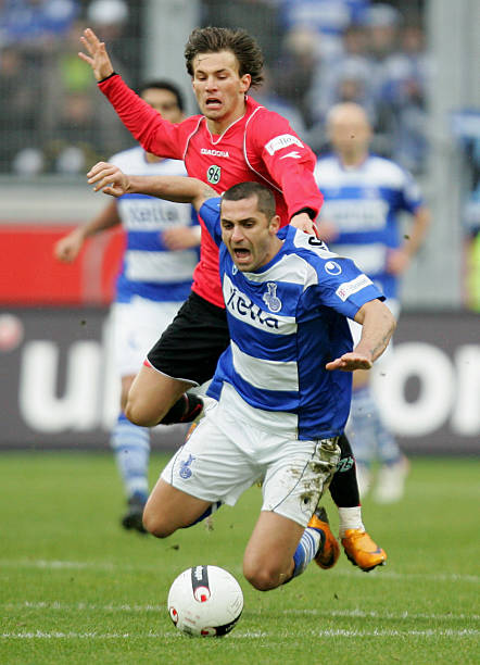 中闪耀的中 中闪耀的中