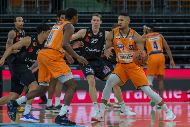 抗欧洲顶尖 抗欧洲顶尖