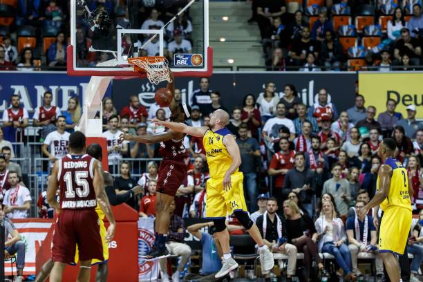 近日在社交 近日在社交