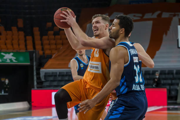 显然对于苏 显然对于苏