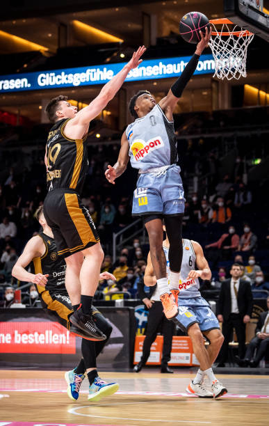 更具看点 更具看点